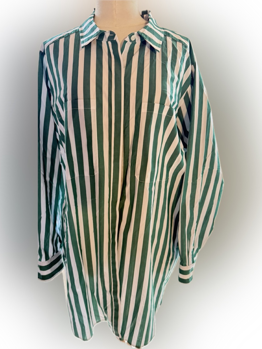 Green & White Vertical Stripe Men's Shirt